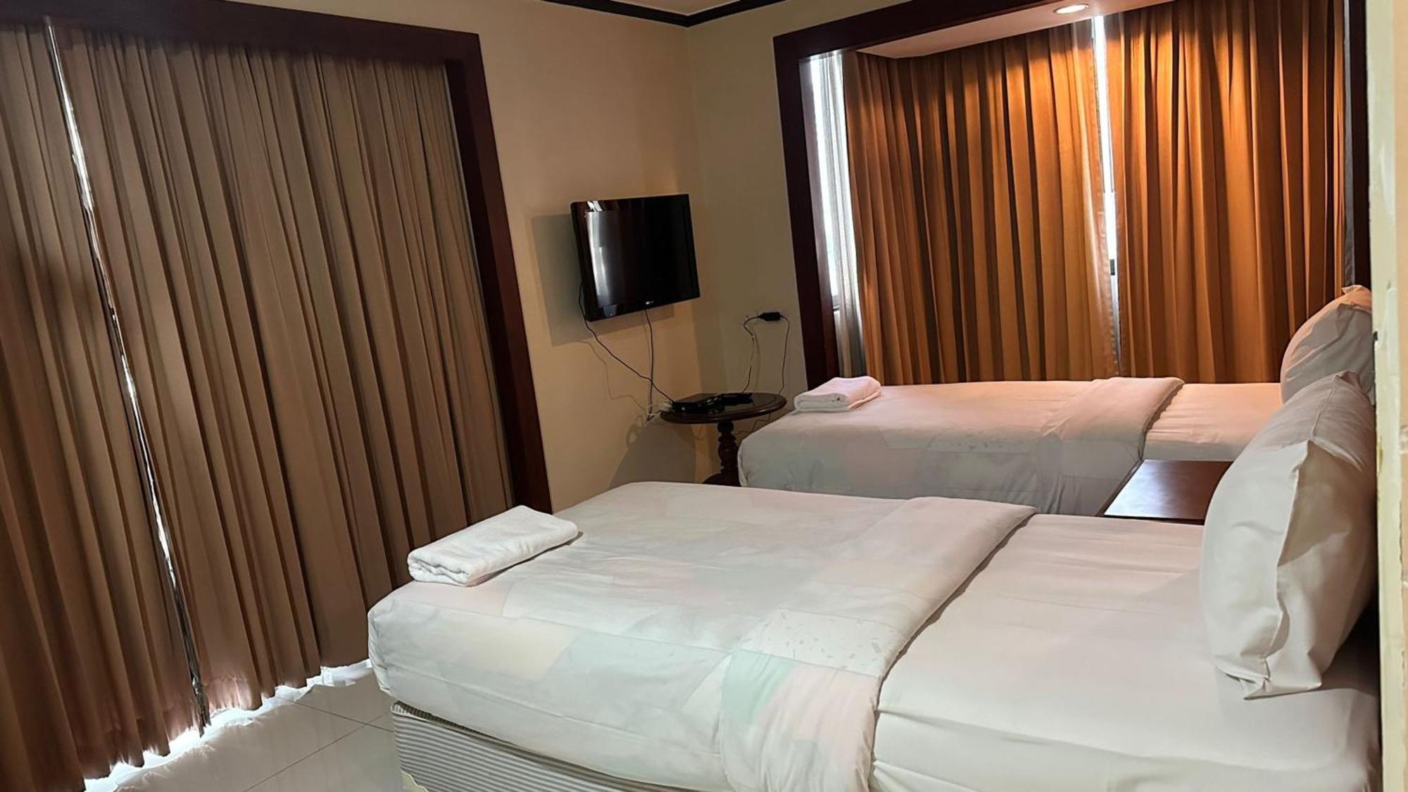 Affordable Serviced Apartments In Nana Omni Tower - Prime Sukhumvit Location Bangkok Eksteriør bilde