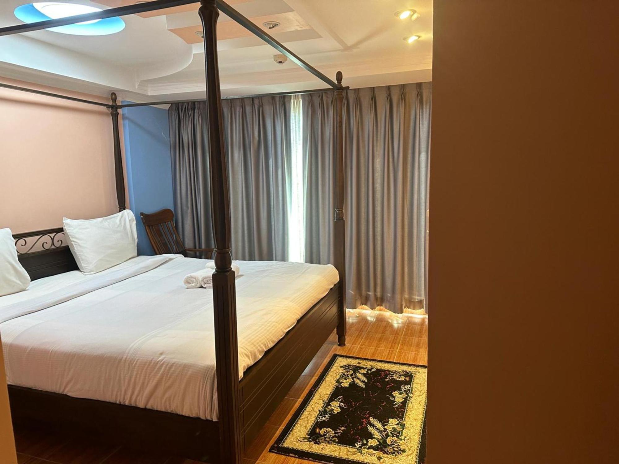 Affordable Serviced Apartments In Nana Omni Tower - Prime Sukhumvit Location Bangkok Eksteriør bilde