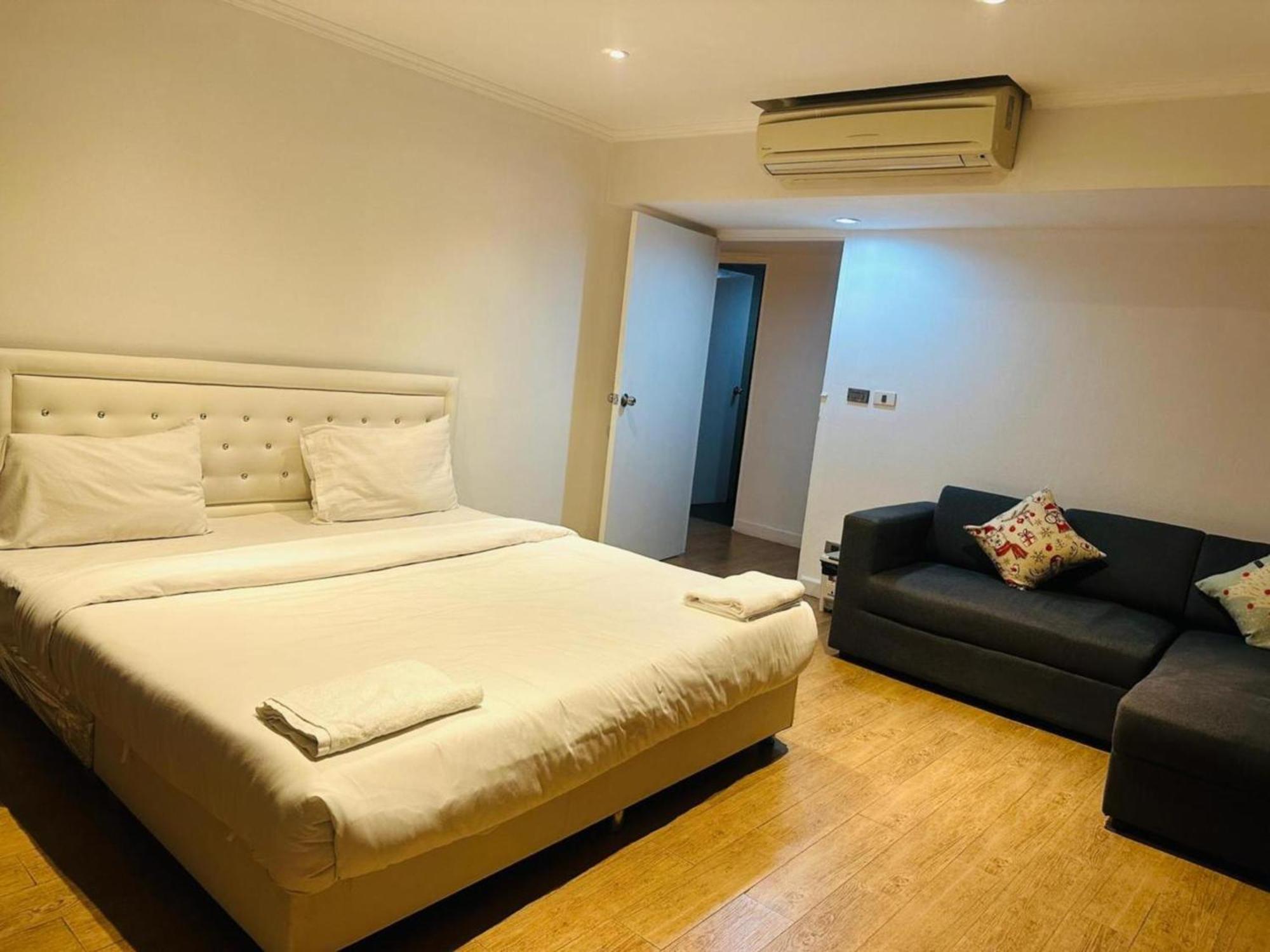 Affordable Serviced Apartments In Nana Omni Tower - Prime Sukhumvit Location Bangkok Eksteriør bilde